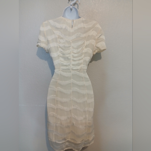 Richard Chai 100% Silk Ivory Cream & White Sheath Pencil Dress Size 6 - Picture 6 of 7